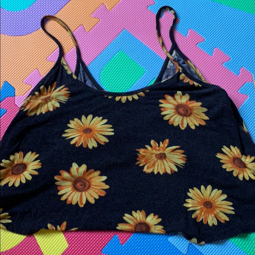 woman’s top